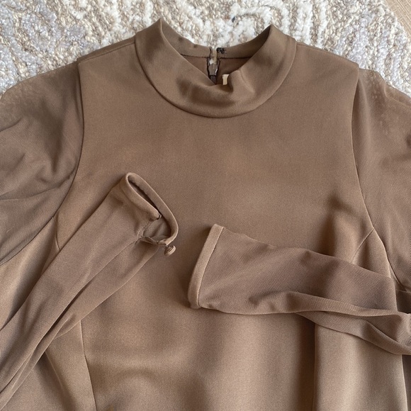 Fine Vintage Vera Wang 100% Silk Dress 6 - Picture 15 of 16